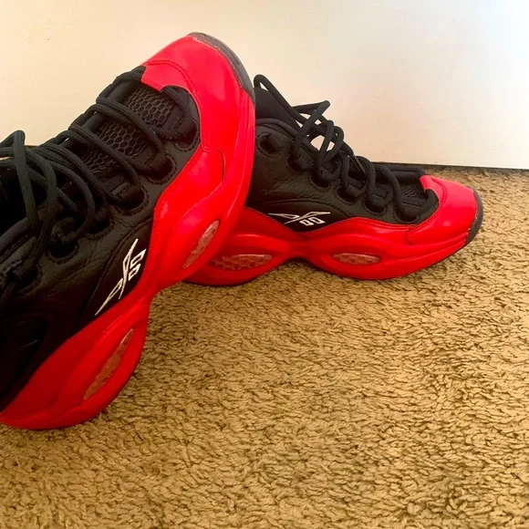 Black Red Allen Iverson 3’s The Questions Size 1/2 Boys Womens